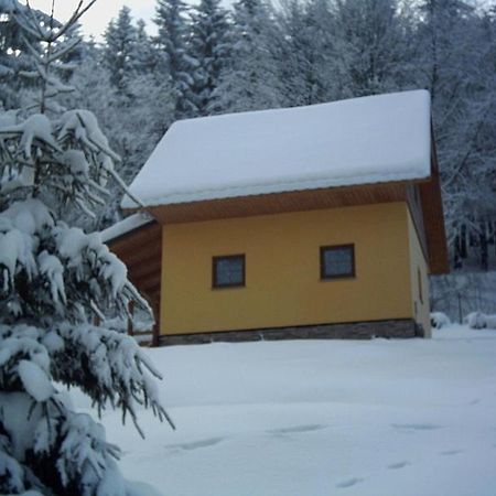 Chaty Pod Knizeci, Trojanovice Buitenkant foto