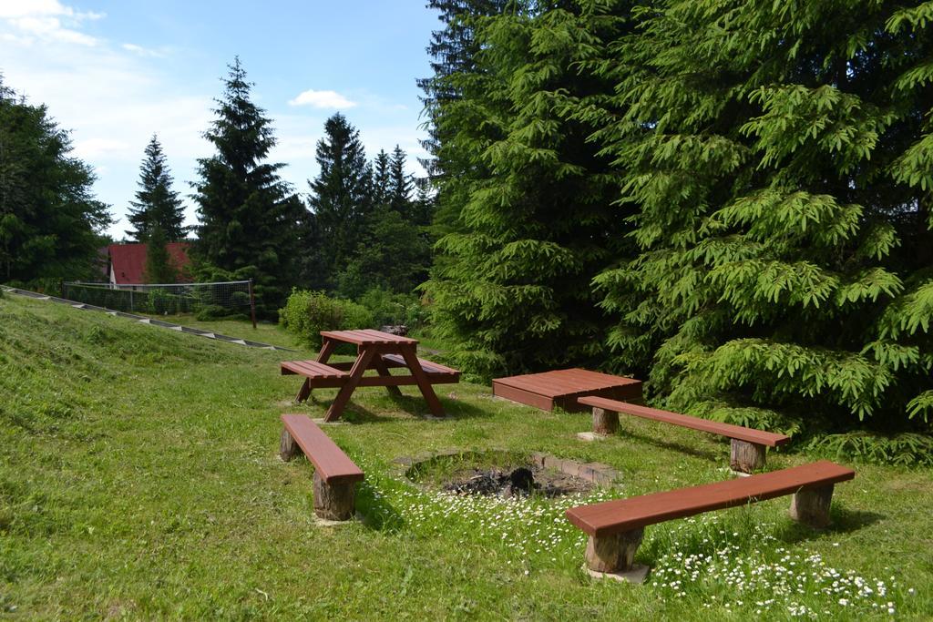 Chaty Pod Knizeci, Trojanovice Buitenkant foto