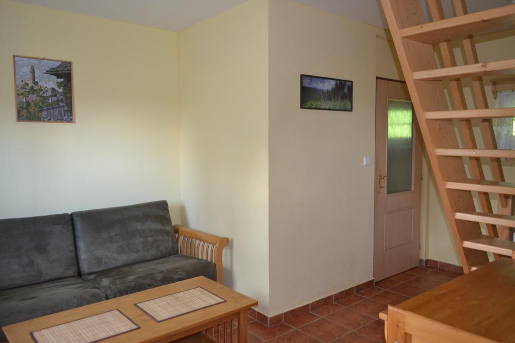Chaty Pod Knizeci, Trojanovice Buitenkant foto